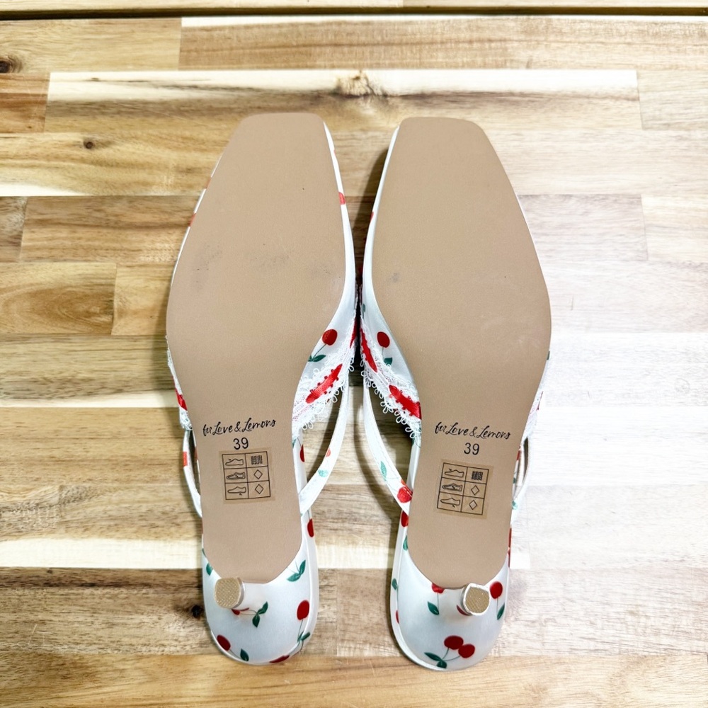 FOR LOVE & LEMONS Free People White Cherry Print Bow Audrey Mules Heels size 39 - Picture 5 of 11